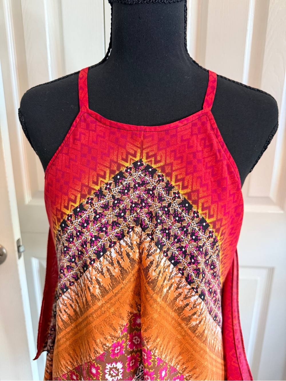 Coco Bianco Boho Chevron Halter Handkerchief Tunic Top size medium - Picture 6 of 8